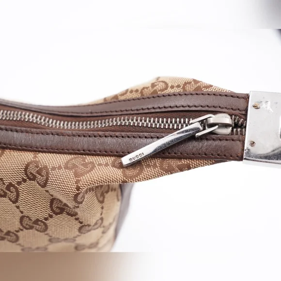 AE44❤️ Gucci GG Canvas Hobo Bag - Picture 13 of 14